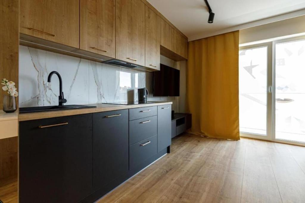 Golden Apartments Wroclaw - Cozy Studio- Odra River&Ksiecia Witolda Exterior foto