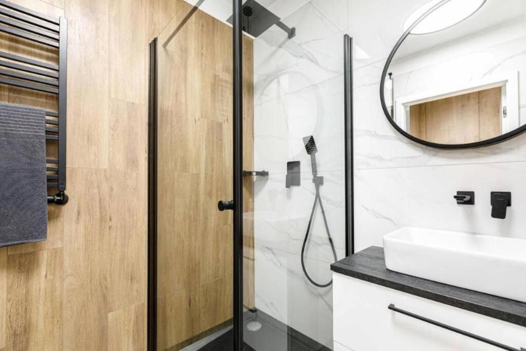 Golden Apartments Wroclaw - Cozy Studio- Odra River&Ksiecia Witolda Exterior foto